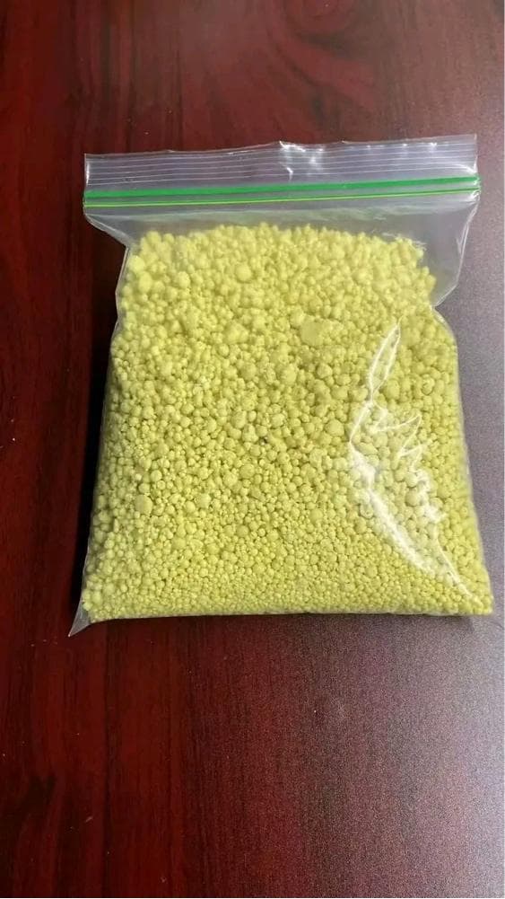 Sample bag of fine granular sulphur